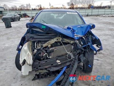 Piąte zdjęcie samochodu w środku: 2014 NISS VERSA NOTE S PLUS VIN:3N1CE2CP8EL425188 - miniatura
