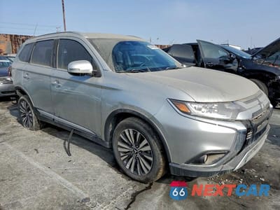 Czwarte zdjęcie samochodu z boku: 2020 MITSUBISHI OUTLANDER SE VIN:JA4AZ3A39LZ037899 - miniatura