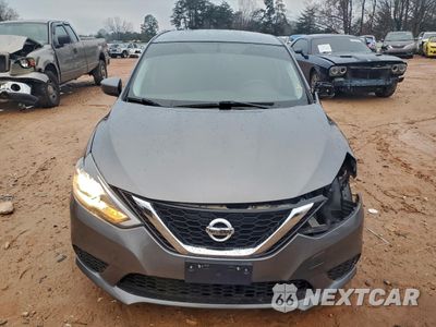 Piąte zdjęcie samochodu w środku: 2017 NISSAN SENTRA S VIN:3N1AB7AP3HY220420 - miniatura