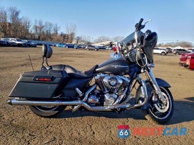 2010 HARLEY-DAVIDSON FLHX 1HD1KB412AB624531 - główne zdjęcie licytacji z USA - miniatura