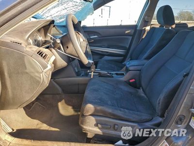 Zdjęcie 7 z 15 samochodu: 2013 HONDA CROSSTOUR EX VIN:5J6TF3H33DL005753 - miniatura