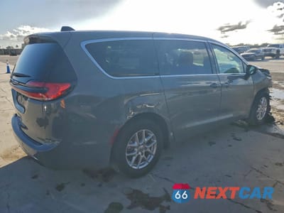 Trzecie zdjęcie samochodu z tyłu: 2025 CHRYSLER PACIFICA SELECT VIN:2C4RC1BG6SR544736 - miniatura