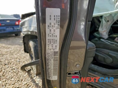 Zdjęcie 14 z 14 samochodu: 2018 JEEP COMPASS SPORT VIN:3C4NJCAB6JT411511 - miniatura