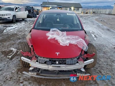 Piąte zdjęcie samochodu w środku: 2018 TESLA MODEL 3 VIN:5YJ3E1EB7JF072850 - miniatura