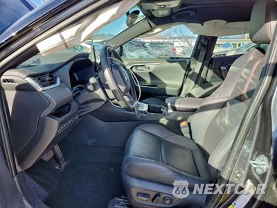 Zdjęcie 7 z 15 samochodu: 2024 TOYOTA RAV4 PRIME XSE VIN:JTMFB3FV7RD202641 - miniatura