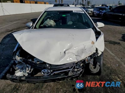 Piąte zdjęcie samochodu w środku: 2016 TOYOTA COROLLA L VIN:2T1BURHE3GC529315 - miniatura