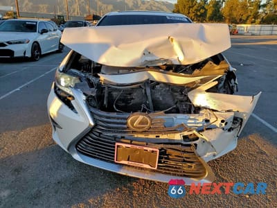 Piąte zdjęcie samochodu w środku: 2016 LEXUS ES 350 VIN:JTHBK1GG7G2240848 - miniatura