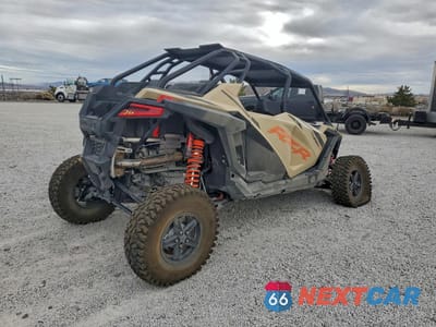 Czwarte zdjęcie samochodu z boku: 2024 POLARIS RZR TURBO R 4 ULTIMATE VIN:3NSG4D928RG068004 - miniatura