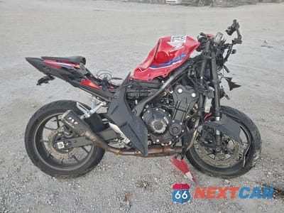 2025 HONDA CBR500 MLHPC7056S5100939 - główne zdjęcie licytacji z USA - miniatura