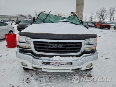 Piąte zdjęcie samochodu w środku: 2006 GMC SIERRA K2500 HEAVY DUTY VIN:1GTHK23D46F217340 - miniatura