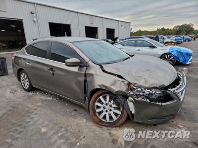Czwarte zdjęcie samochodu z boku: 2015 NISSAN SENTRA S VIN:3N1AB7AP9FY262085 - miniatura