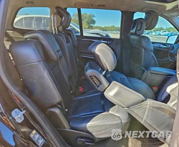 Zdjęcie 11 z 12 samochodu: 2016 MERCEDES-BENZ GL 550 4MATIC VIN:4JGDF7DE7GA679196 - miniatura