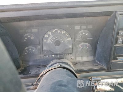 Zdjęcie 9 z 12 samochodu: 1988 CHEVROLET GMT-400 C3500 VIN:1GCGC34NLJE157716 - miniatura