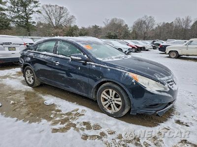 Czwarte zdjęcie samochodu z boku: 2014 HYUNDAI SONATA GLS VIN:5NPEB4AC0EH891028 - miniatura
