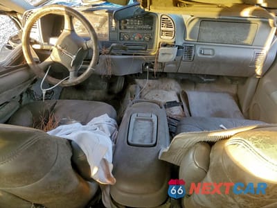 Zdjęcie 8 z 14 samochodu: 1999 CHEVROLET TAHOE K1500 VIN:1GNEK13RXXJ436396 - miniatura