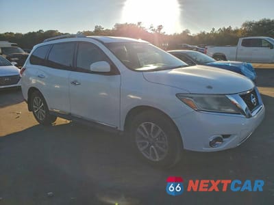 Czwarte zdjęcie samochodu z boku: 2014 NISSAN PATHFINDER S VIN:5N1AR2MN0EC616715 - miniatura