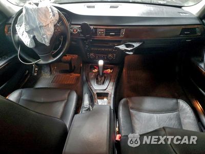 Zdjęcie 8 z 12 samochodu: 2011 BMW 328 XI VIN:WBAPK7C50BA974693 - miniatura