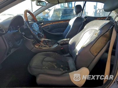 Zdjęcie 7 z 12 samochodu: 2004 MERCEDES-BENZ CLK 500 VIN:WDBTK75G04T022072 - miniatura