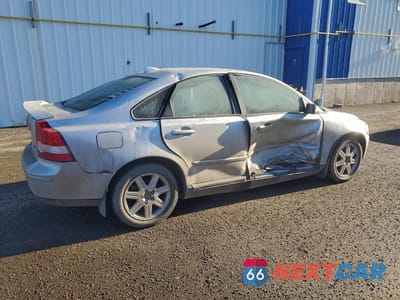 Trzecie zdjęcie samochodu z tyłu: 2005 VOLVO S40 2.4I VIN:YV1MS382852100307 - miniatura