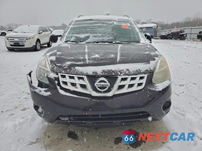 Piąte zdjęcie samochodu w środku: 2011 NISSAN ROGUE S VIN:JN8AS5MV8BW258045 - miniatura