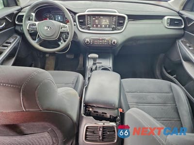 Zdjęcie 8 z 13 samochodu: 2020 KIA SORENTO L VIN:5XYPGDA34LG639782 - miniatura