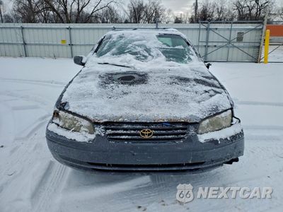 Piąte zdjęcie samochodu w środku: 1997 TOYOTA CAMRY CE VIN:4T1BG22K6VU022658 - miniatura