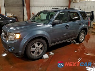 2010 FORD ESCAPE XLT 1FMCU9DG8AKC64114 - główne zdjęcie licytacji z USA - miniatura