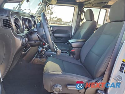 Zdjęcie 7 z 12 samochodu: 2022 JEEP WRANGLER UNLIMITED SPORT VIN:1C4HJXDG8NW226033 - miniatura