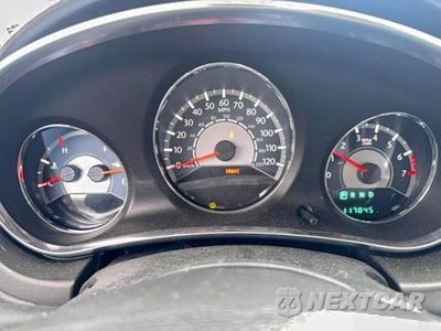 Zdjęcie 8 z 10 samochodu: 2013 CHRYSLER 200 LX VIN:1C3CCBAB0DN670953 - miniatura