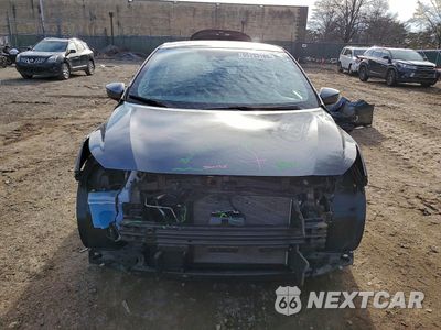Piąte zdjęcie samochodu w środku: 2020 NISSAN VERSA SV VIN:3N1CN8EV2LL846397 - miniatura