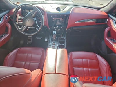 Zdjęcie 8 z 14 samochodu: 2022 MASERATI LEVANTE MODENA VIN:ZN661YUMXNX385342 - miniatura