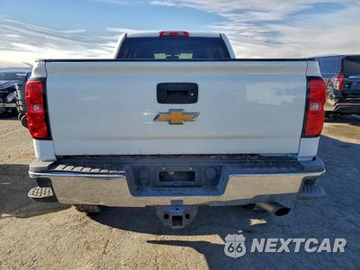 Zdjęcie 6 z 13 samochodu: 2017 CHEVROLET SILVERADO K2500 HEAVY DUTY VIN:1GC1KUEG8HF166612 - miniatura