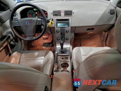 Zdjęcie 8 z 12 samochodu: 2006 VOLVO V50 T5 VIN:YV1MW682362152306 - miniatura