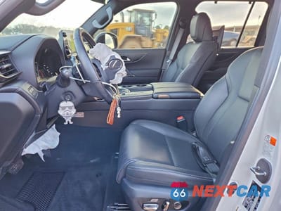 Zdjęcie 7 z 15 samochodu: 2023 LEXUS LX 600 BASE VIN:JTJGB7CX5P4021193 - miniatura