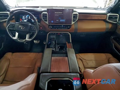 Zdjęcie 8 z 14 samochodu: 2025 TOYOTA TUNDRA 1794 EDITION VIN:5TFMA5DB9SX259149 - miniatura