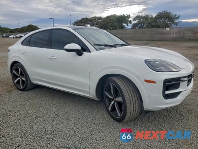 Czwarte zdjęcie samochodu z boku: 2024 PORSCHE CAYENNE COUPE VIN:WP1BA2AY5RDA51083 - miniatura