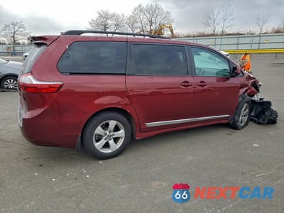 Trzecie zdjęcie samochodu z tyłu: 2020 TOYOTA SIENNA LE VIN:5TDKZ3DC5LS050530 - miniatura