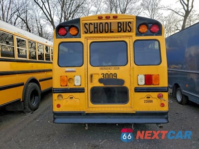 Zdjęcie 6 z 13 samochodu: 2012 CHEVROLET EXPRESS SCHOOL BUS VIN:1GB3G3BG4C1178680 - miniatura