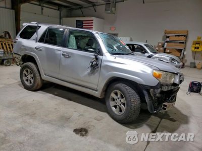 Czwarte zdjęcie samochodu z boku: 2011 TOYOTA 4RUNNER SR5 VIN:JTEBU5JR8B5047401 - miniatura