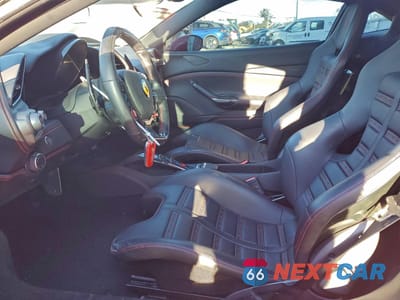 Zdjęcie 7 z 13 samochodu: 2016 FERRARI 488 GTB VIN:ZFF79ALA5G0215481 - miniatura