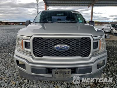 Piąte zdjęcie samochodu w środku: 2018 FORD F150 SUPER CAB VIN:1FTEX1CP5JKF28414 - miniatura
