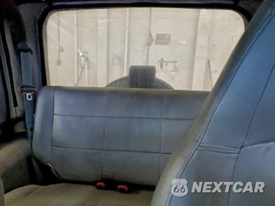 Zdjęcie 10 z 12 samochodu: 1997 JEEP WRANGLER / TJ SPORT VIN:1J4FY19S8VP437119 - miniatura