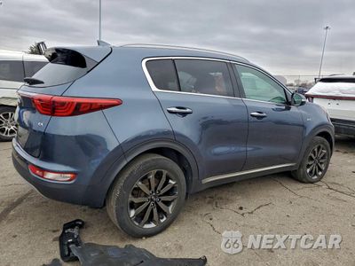 Trzecie zdjęcie samochodu z tyłu: 2018 KIA SPORTAGE EX VIN:KNDPNCAC3J7410407 - miniatura