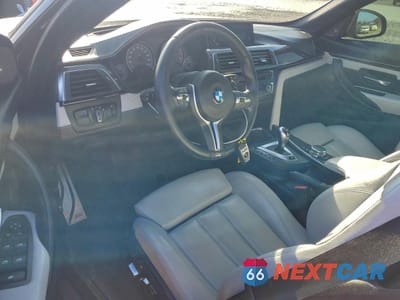 Zdjęcie 8 z 12 samochodu: 2016 BMW M4 VIN:WBS3U9C55GP970515 - miniatura