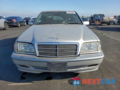 Piąte zdjęcie samochodu w środku: 2000 MERCEDES-BENZ C 230 VIN:WDBHA24G0YA801079 - miniatura