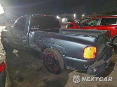 Drugie zdjęcie samochodu z przodu: 2002 CHEVROLET SILVERADO C1500 VIN:1GCEC14T42Z121930 - miniatura