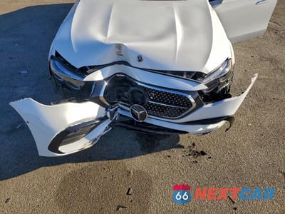 Zdjęcie 11 z 12 samochodu: 2024 MERCEDES-BENZ E 350 4MATIC VIN:W1KLF4HB1RA029917 - miniatura