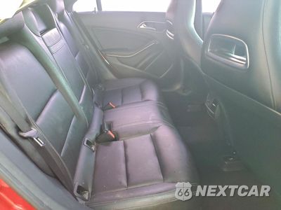 Zdjęcie 10 z 13 samochodu: 2018 MERCEDES-BENZ CLA 250 VIN:WDDSJ4EB7JN564553 - miniatura