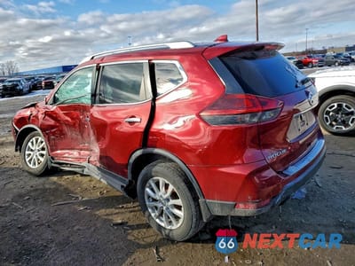 Drugie zdjęcie samochodu z przodu: 2018 NISSAN ROGUE S VIN:5N1AT2MV1JC806602 - miniatura