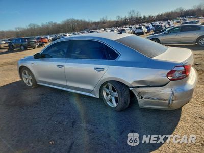 Drugie zdjęcie samochodu z przodu: 2015 VOLKSWAGEN PASSAT S VIN:1VWAT7A32FC114504 - miniatura